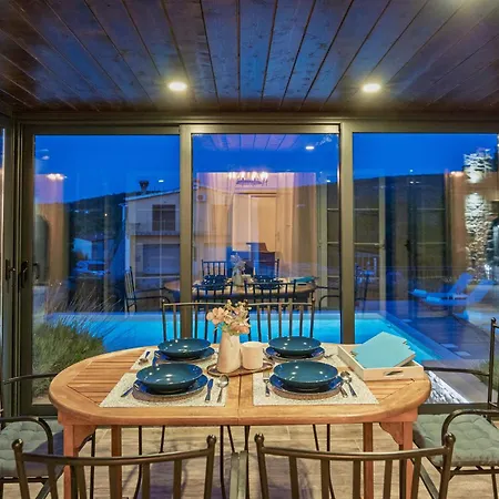 Villa Krasna Kuca For 5 People Near Labin - Rabac With Private Heated Pool Stalije
