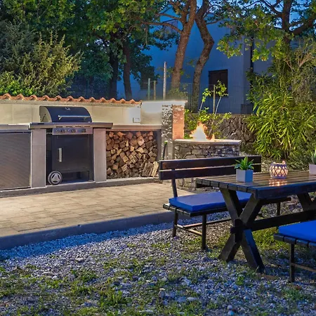 Krasna Kuca For 5 People Near Labin - Rabac With Private Heated Pool Stalije