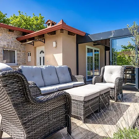 Krasna Kuca For 5 People Near Labin - Rabac With Private Heated Pool * Stalije